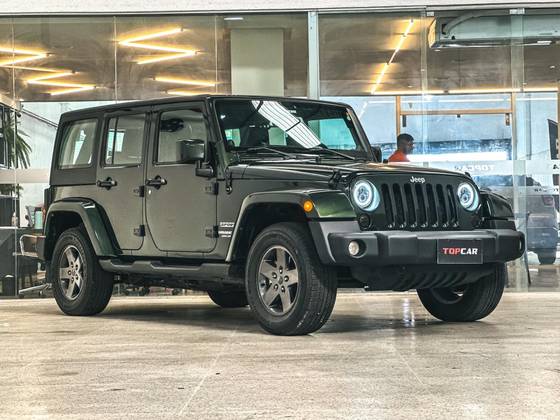 JEEP WRANGLER 3.8 UNLIMITED SPORT 4X4 V6 12V GASOLINA 4P AUTOMATICO
